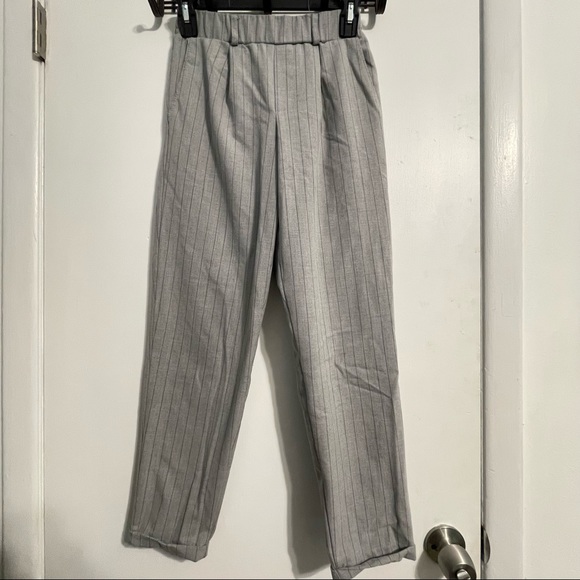 Bershka Ankle Trousers - Picture 2 of 7